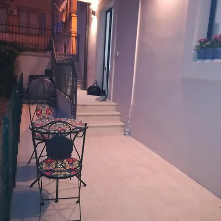 Casa Zia Sarina Noto